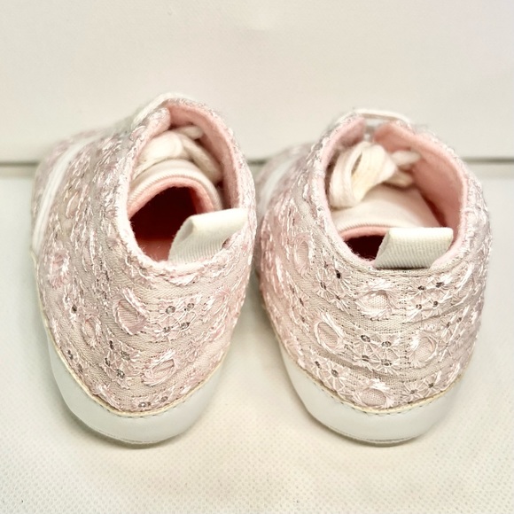 Laura Ashley Embroidered Sparkly Crib Sneakers Sz 9-12M Pink Walker Infant NWOT - Picture 8 of 8